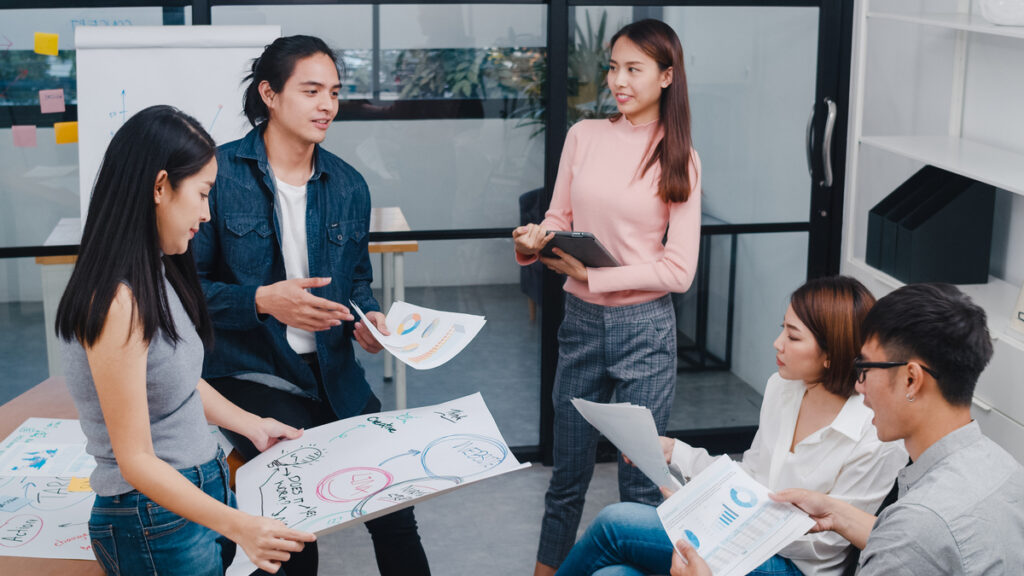 Tạm ngừng trong quá trình giao tiếp có sức mạnh thế nào?
