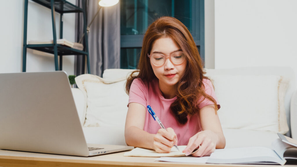 Chuyển đổi số là gì? Lợi ích và quy trình chuyển đổi ra sao?